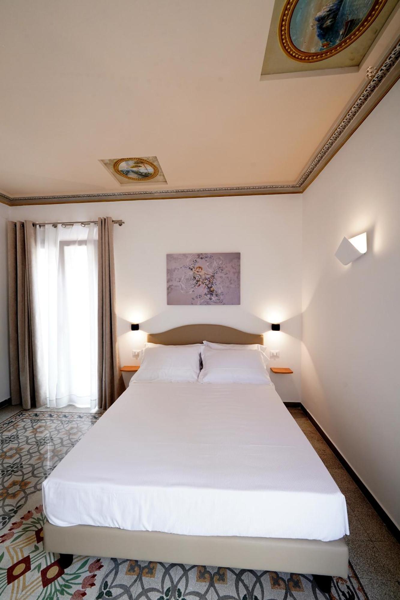 Ducas Rooms And Suite Lascari Ngoại thất bức ảnh