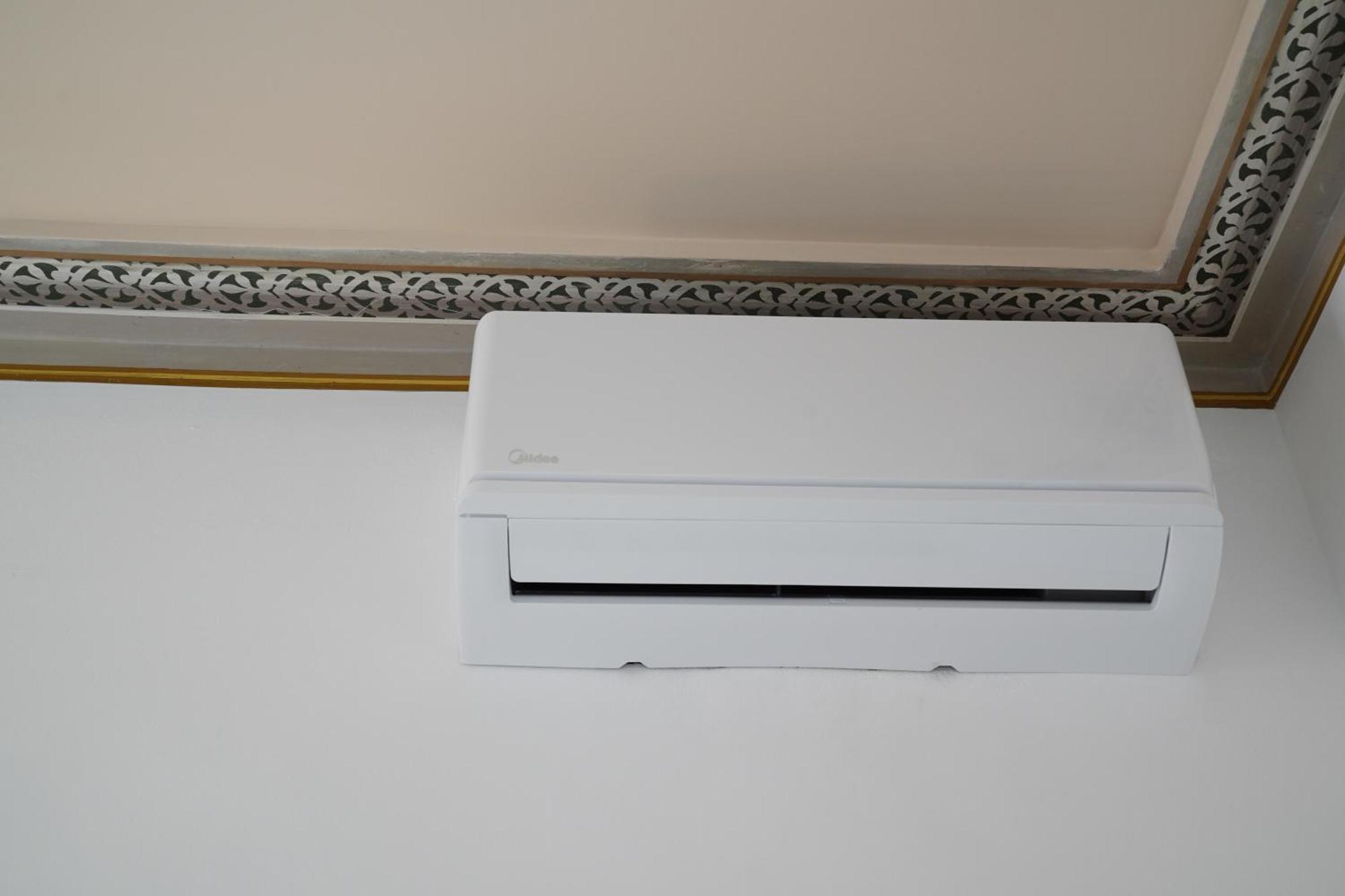 Ducas Rooms And Suite Lascari Ngoại thất bức ảnh